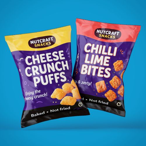 Standbodenbeutel (Doypack) für Snacks mit realistischen Knicken und matter Folienoberfläche.